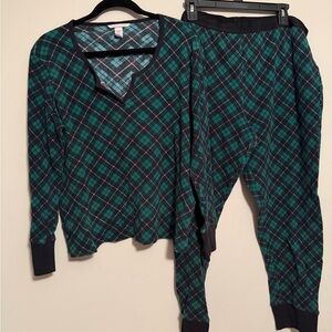 Victoria's Secret Plaid Pajama Set - Green and Black thermal. Lounge